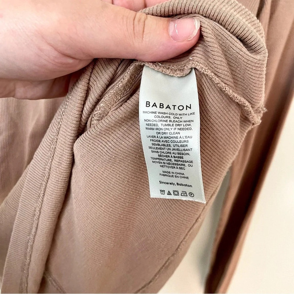 Aritzia Babaton Ribbed Lightweight Long Sleeve Tan - Picture 5 of 5